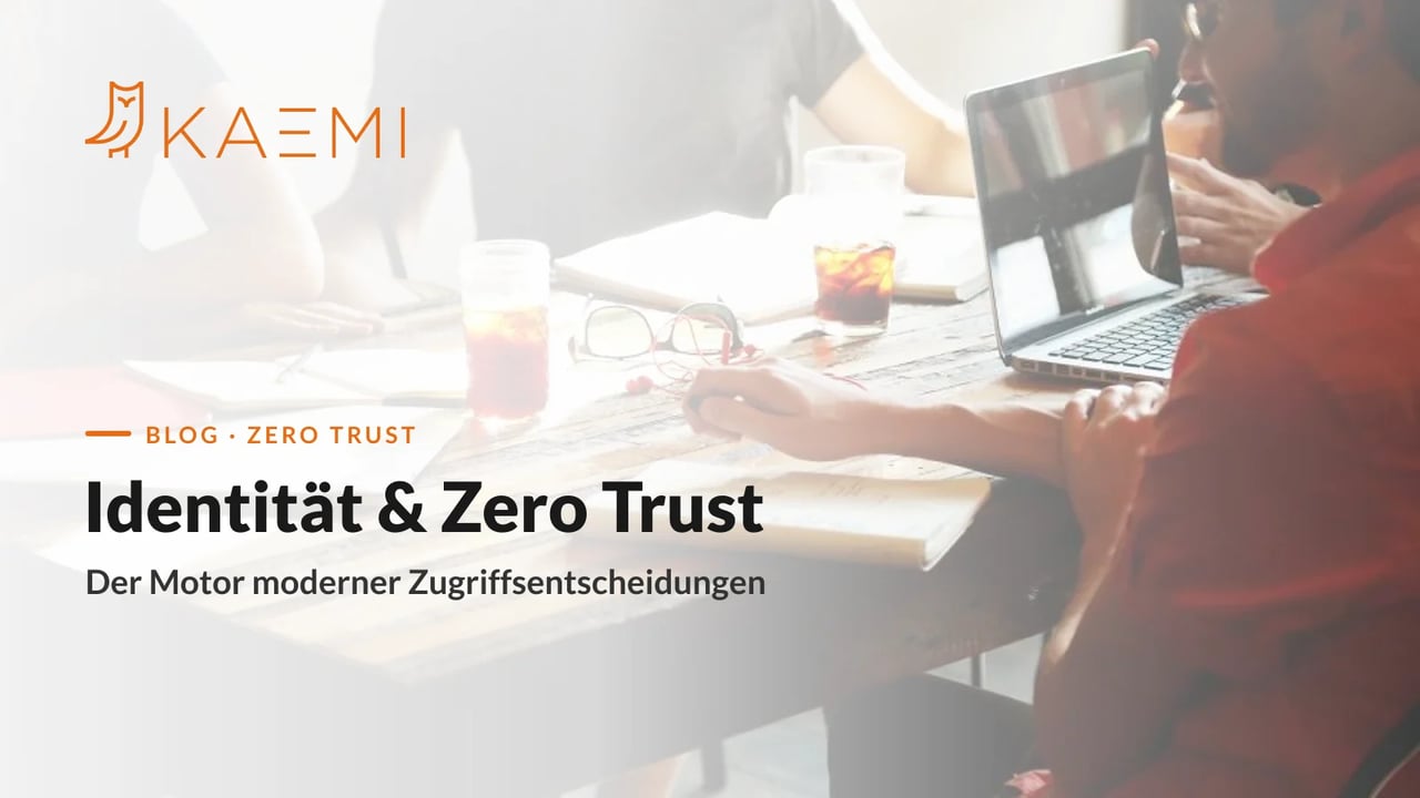 Menschen bei der Zusammenarbeit am Laptop – digitale Identitäten als Grundlage moderner Zugriffsentscheidungen nach Zero Trust